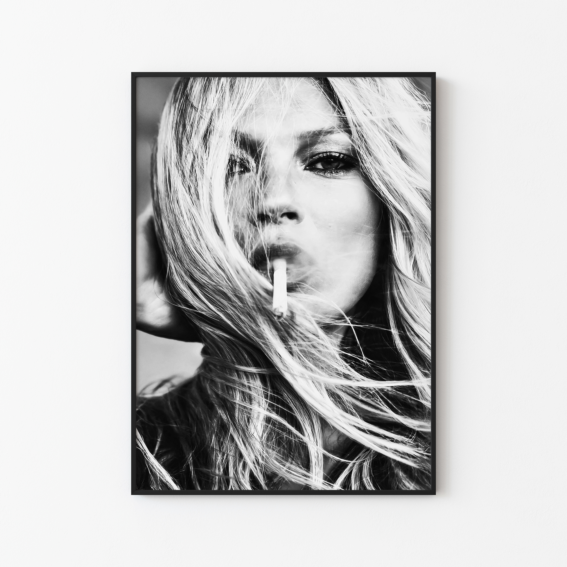 Kate Moss B&W Poster – Radial Posters